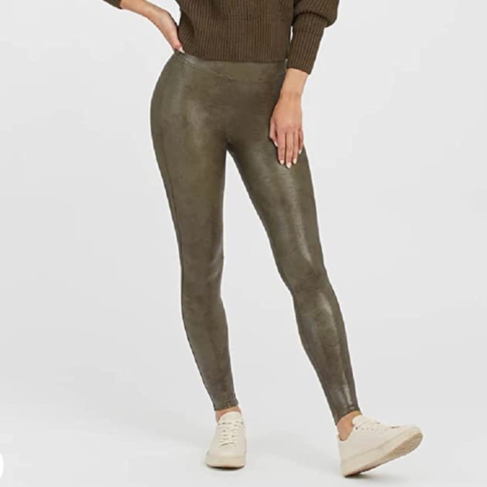 SPANX LEGGING (faux croc army green)